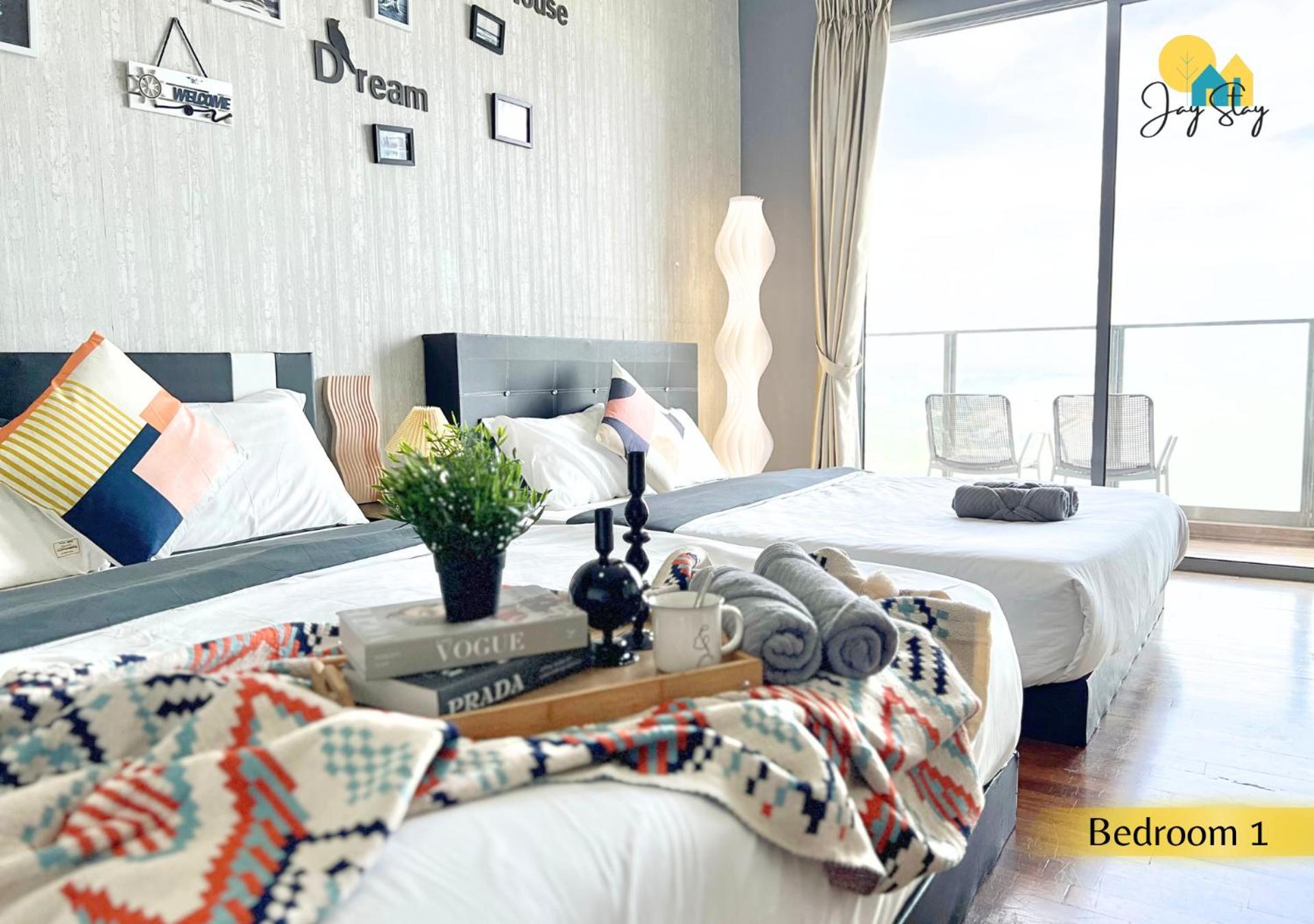 Silverscape Residence I Luxury 2- 4 Bedroom I 6-11 Pax I Bathtub I Seaview I Infinity Pool I Jonker St I City Centre By Jay Stay Management Melaka Zewnętrze zdjęcie